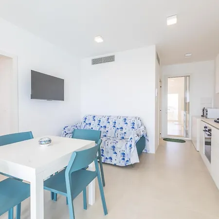 Marinaia Archi Vila *