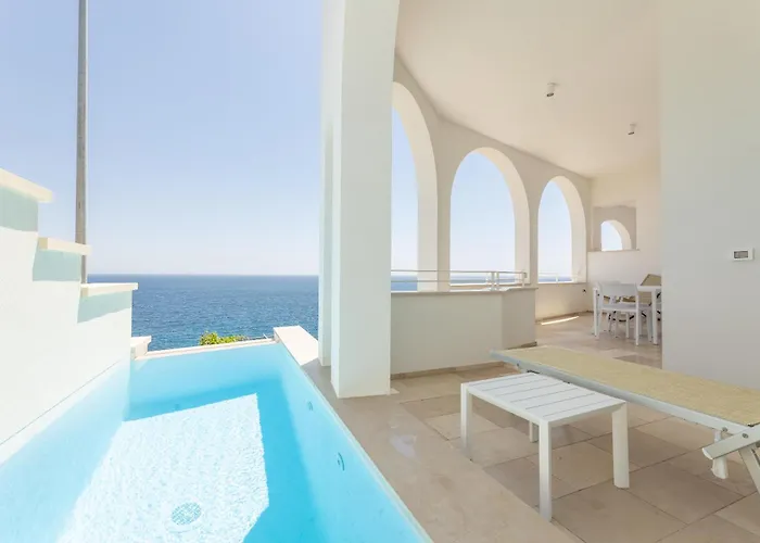 Marinaia Archi Villa